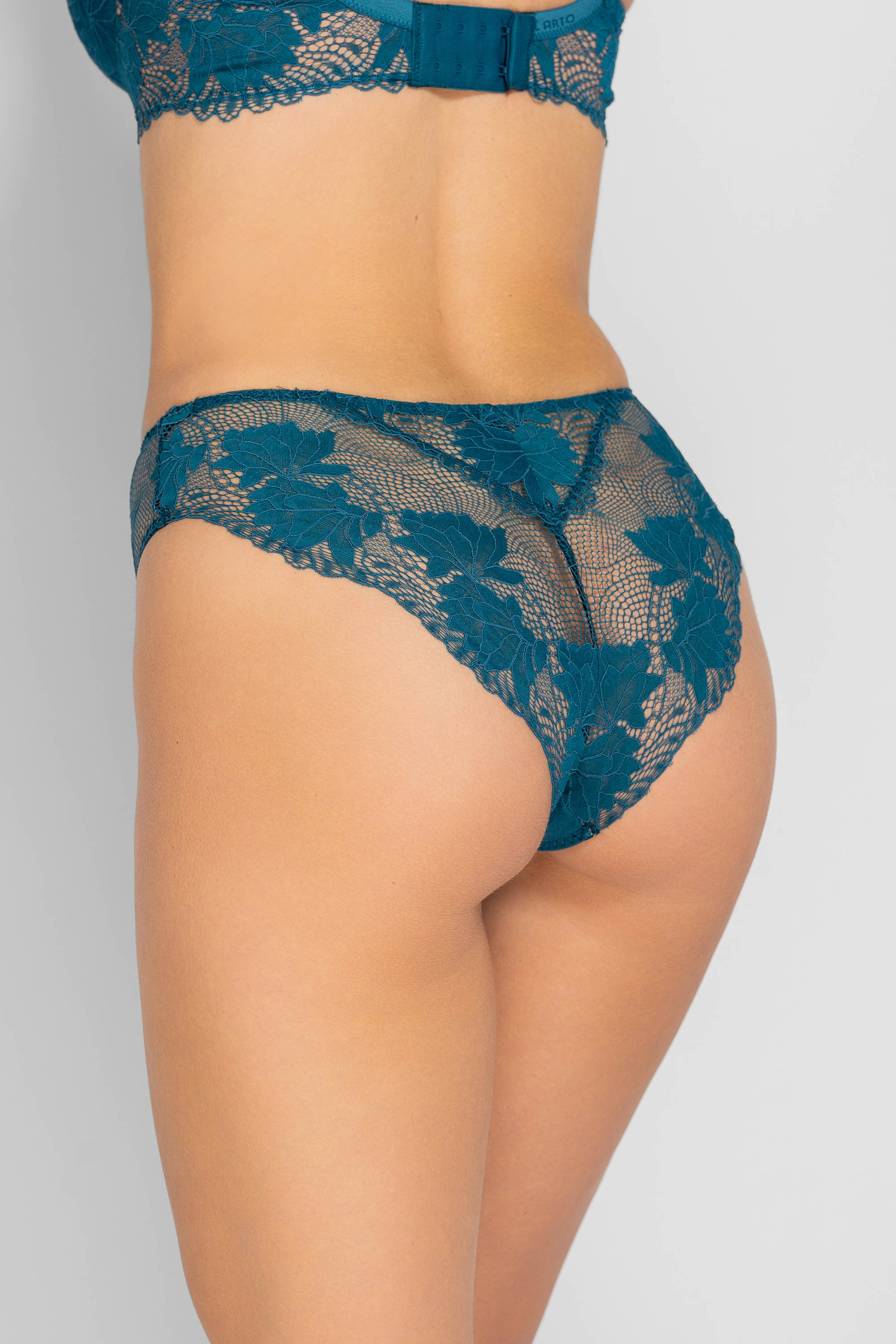 8183-34 труси Anabel Arto